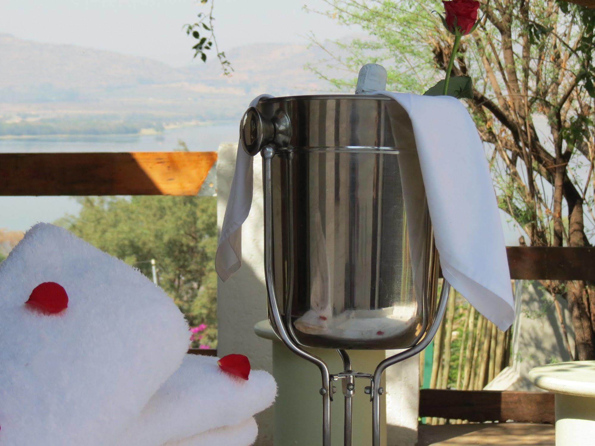 Galagos Lodge Hartbeespoort Kültér fotó
