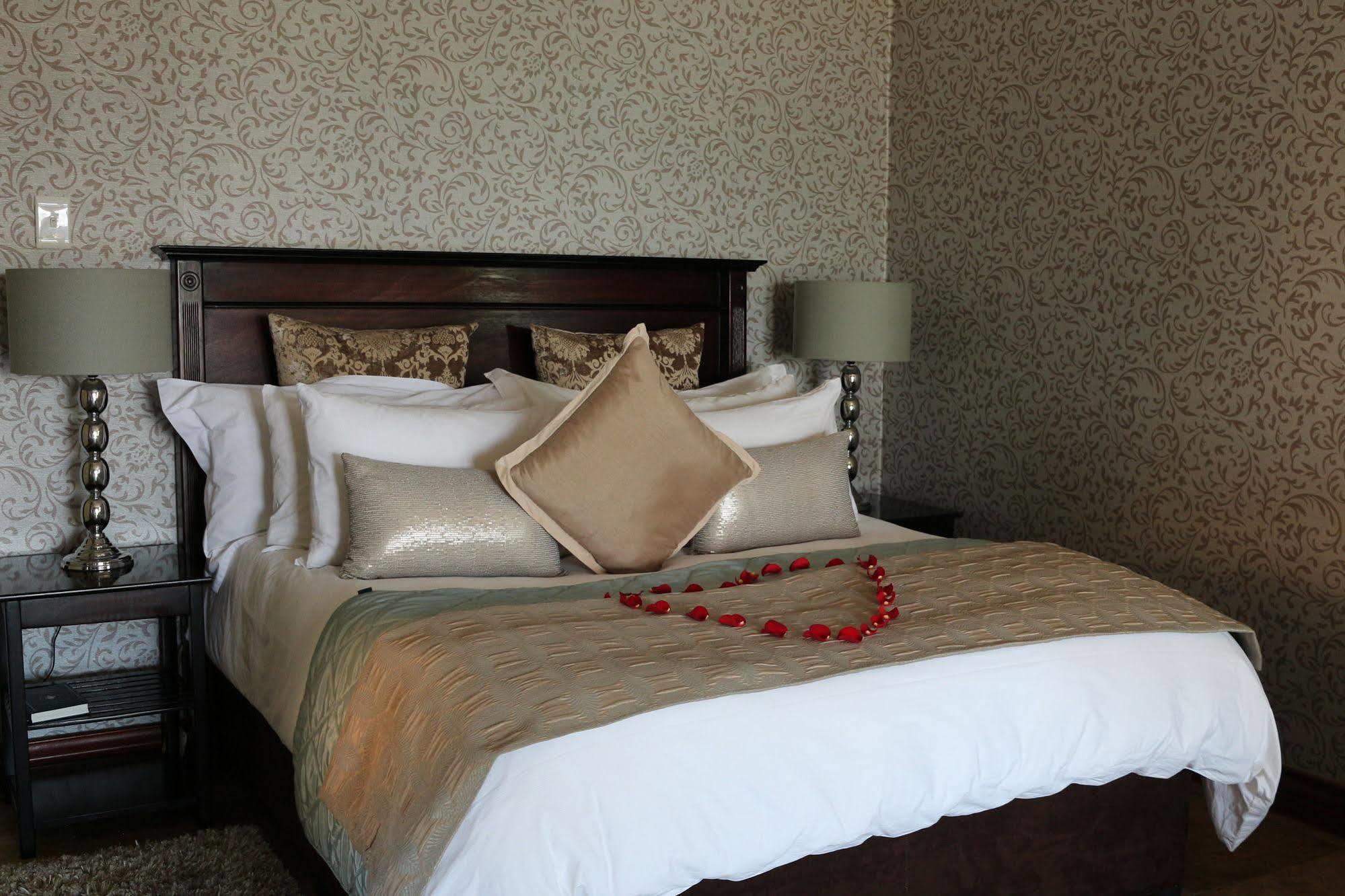 Galagos Lodge Hartbeespoort Kültér fotó