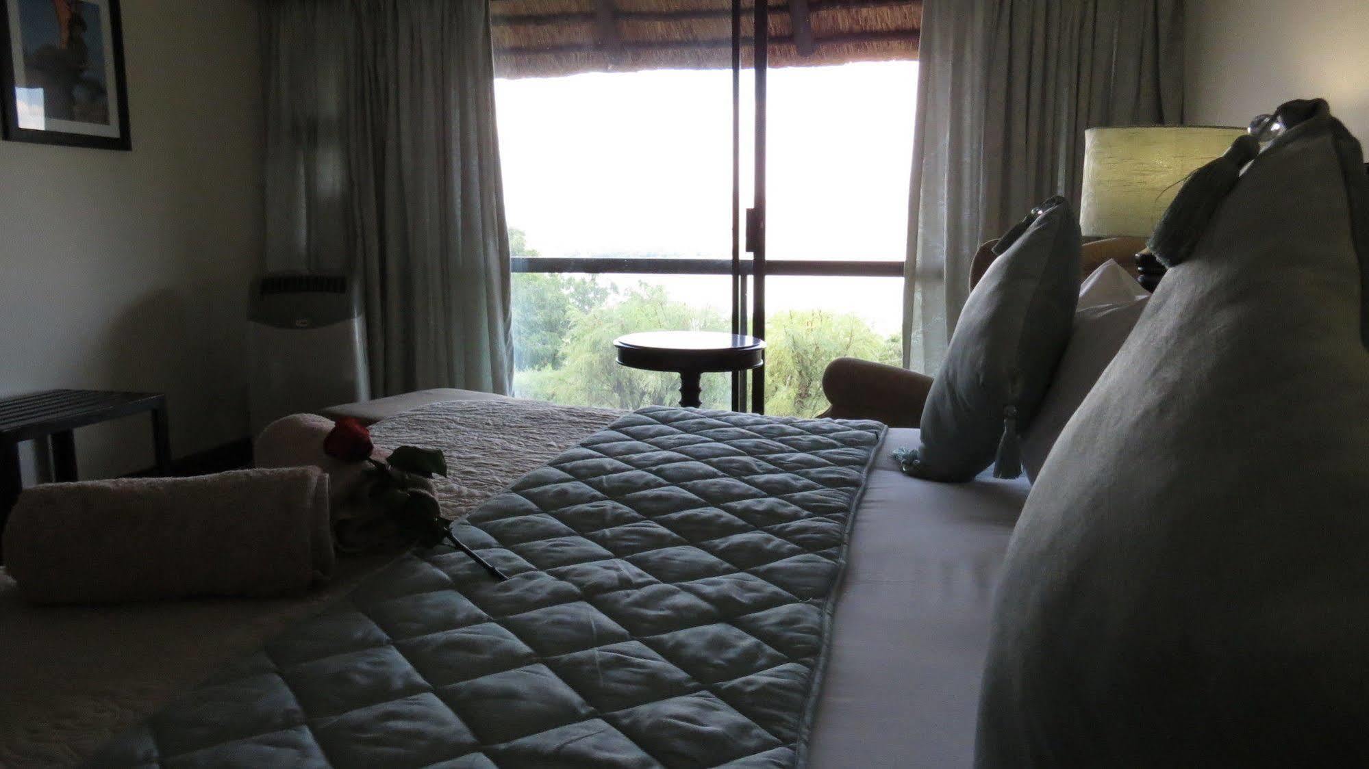 Galagos Lodge Hartbeespoort Kültér fotó